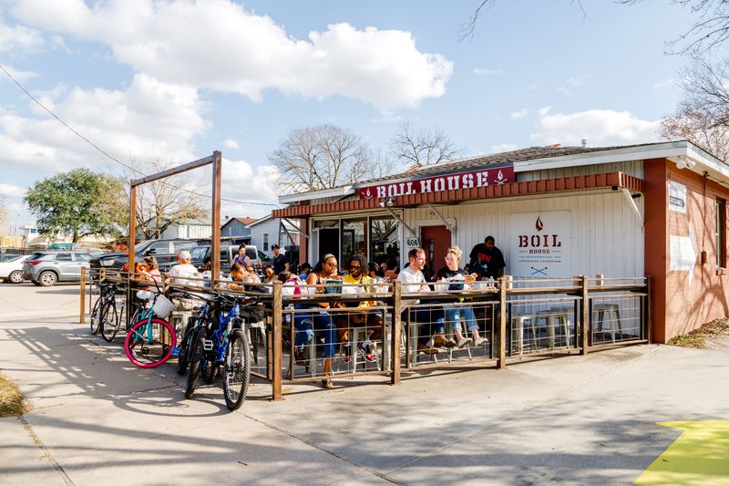 Charleston’s Hidden Seafood Gem