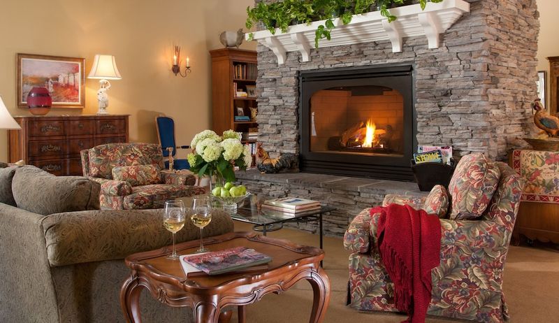 The Stone Hill Inn – Stowe, VT