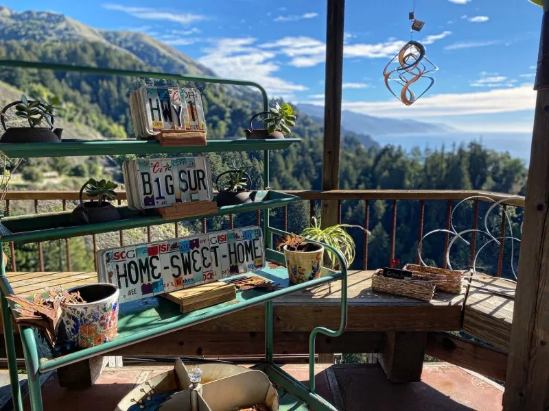 A Restaurant Balanced on a Big Sur Cliffside
