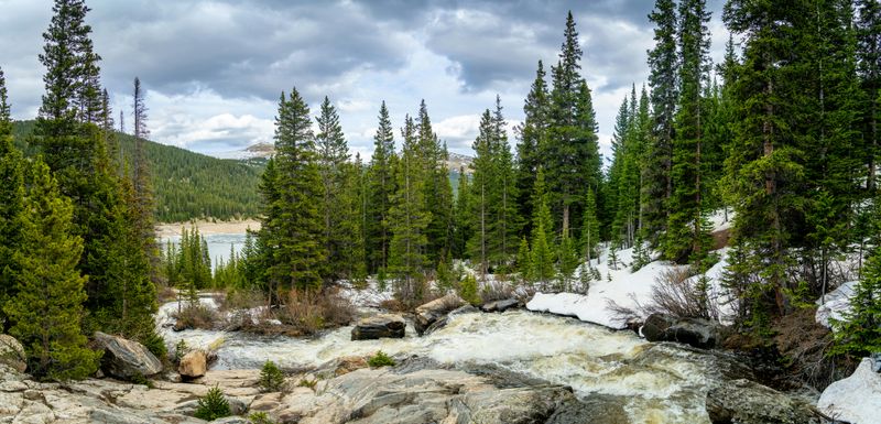 Why Colorado’s Winter Landscape Surprises First Time Visitors