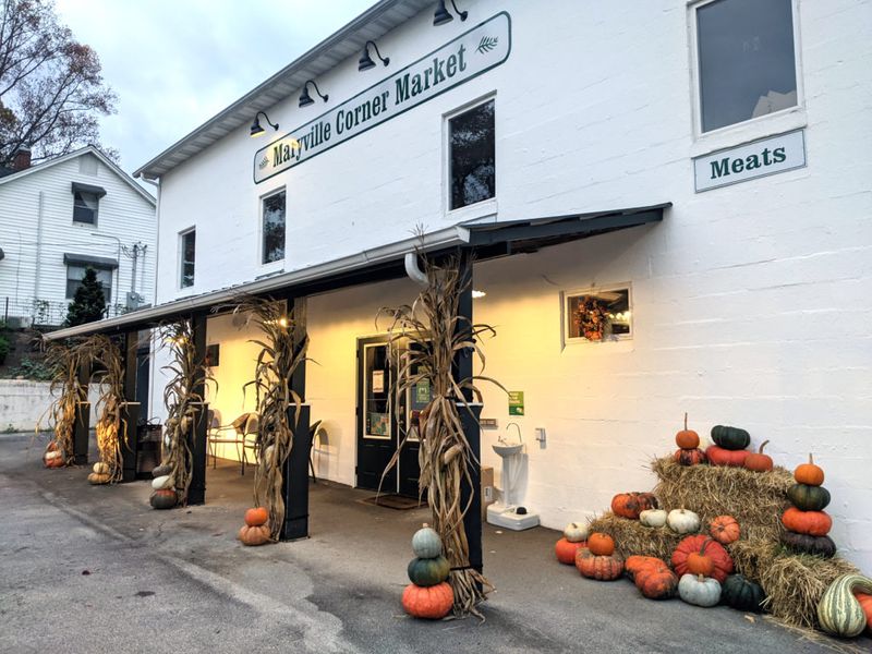 Maryville Corner Market & Cafe – Maryville