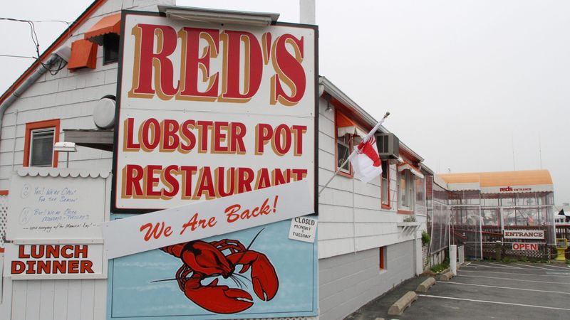 Red's Lobster Pot Restaurant (Point Pleasant Beach)