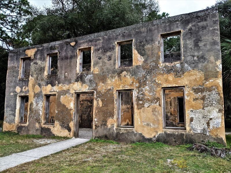 Crumbling Cottages That Cost Fortunes