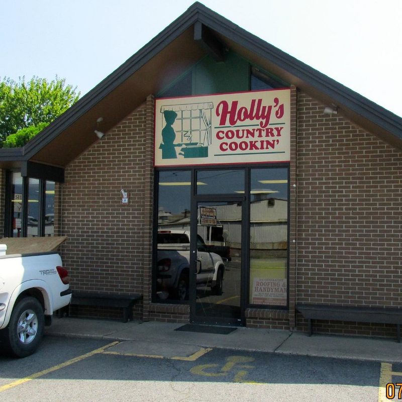Holly's Country Cookin'