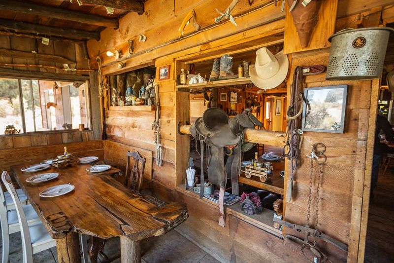 Cowboy Dinner Tree - Silver Lake