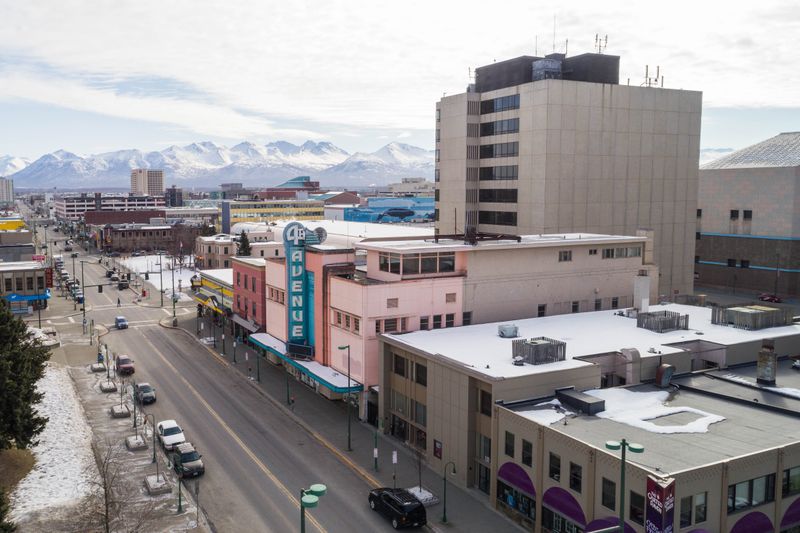 An Art Deco Gem on Fourth Avenue