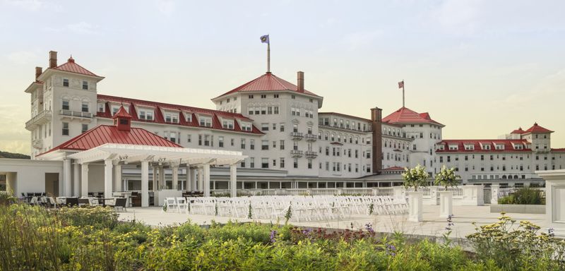 A Grand Hotel Set Against the Presidential Range