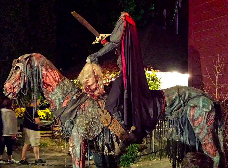 Immersive Haunted Hayride