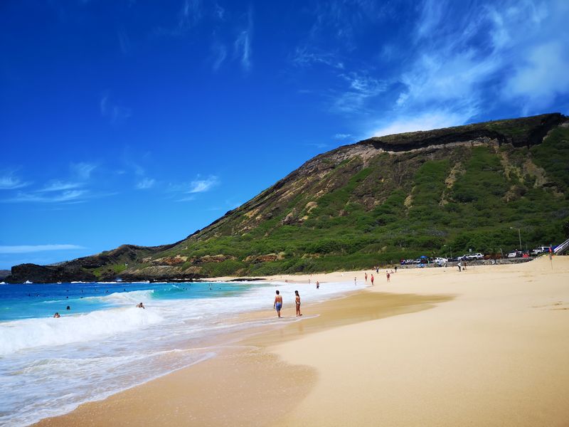 Sandy Beach, Raw Jewel of the South Shore