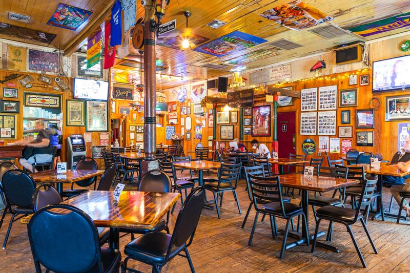 Rivershack Tavern (Jefferson)