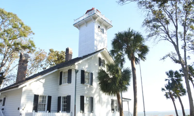 The Sandy Lane of Haig Point Lighthouse