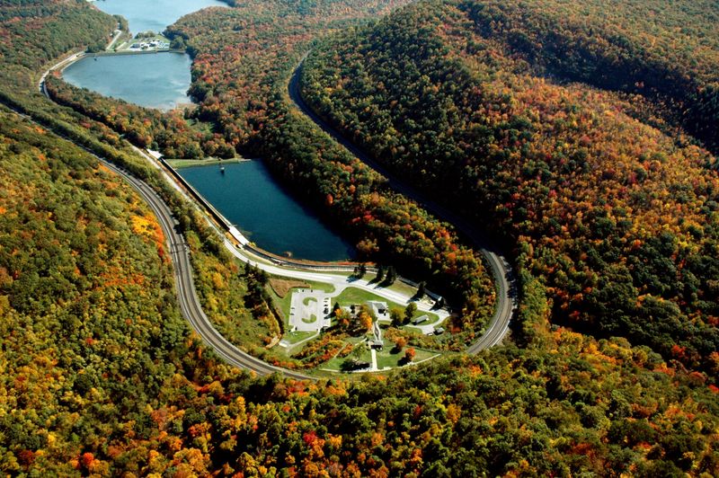 A Bend in Time: Why Horseshoe Curve Feels Haunted at Night