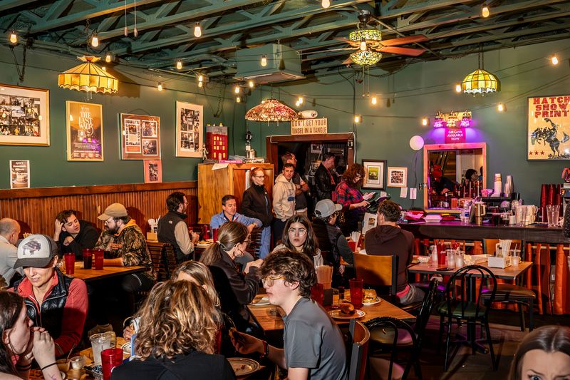 Brown’s Diner (Nashville)