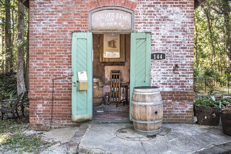 Silver Dew Winery Building and Grounds