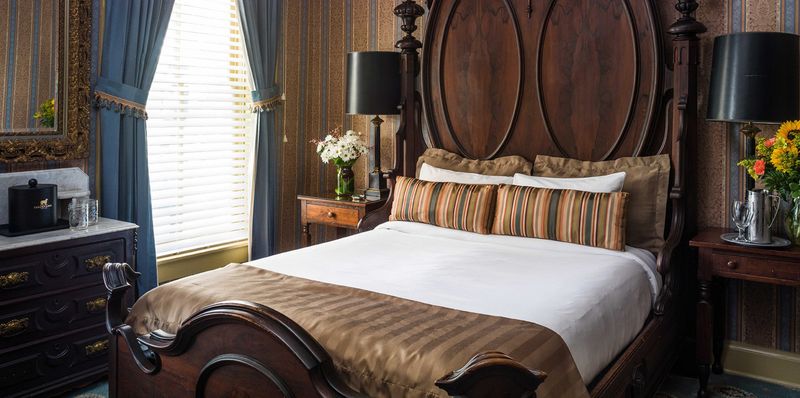 Historic Rooms Preserved With Early American Character