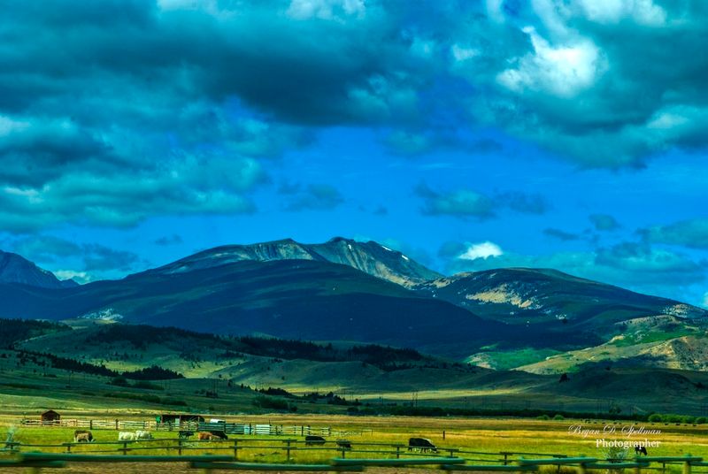 A Valley Setting That Feels Completely Unhurried