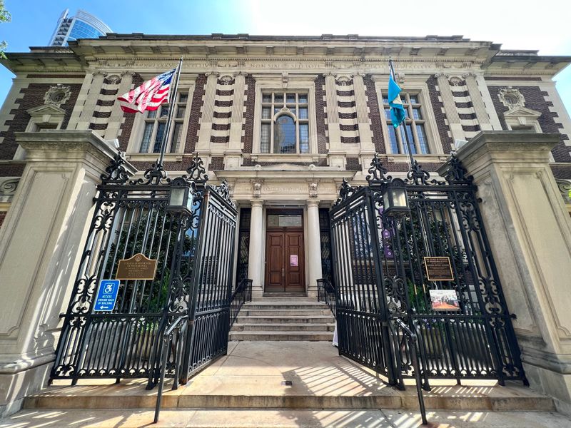 Why the Mütter Museum Leaves Such a Strong First Impression