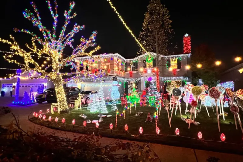 Neighborhood Decorating Contests