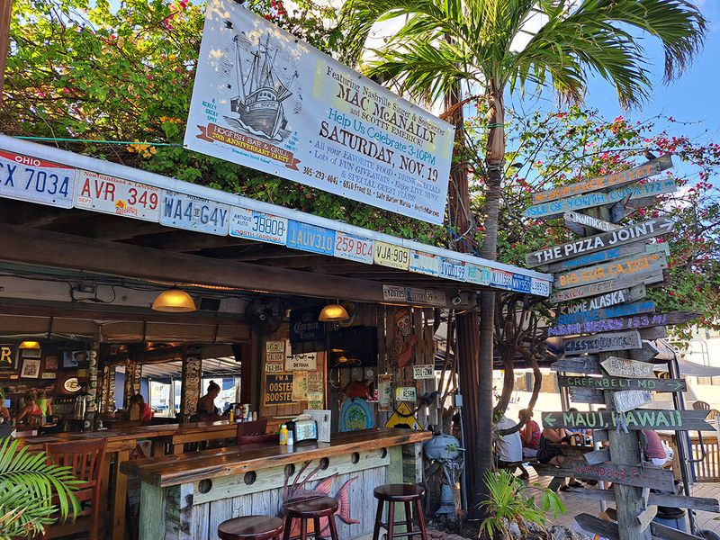 Hogfish Bar & Grill