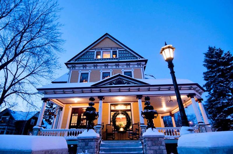 A Town That Feels Frozen in Time