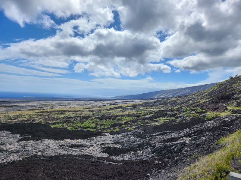Chain of Craters Road