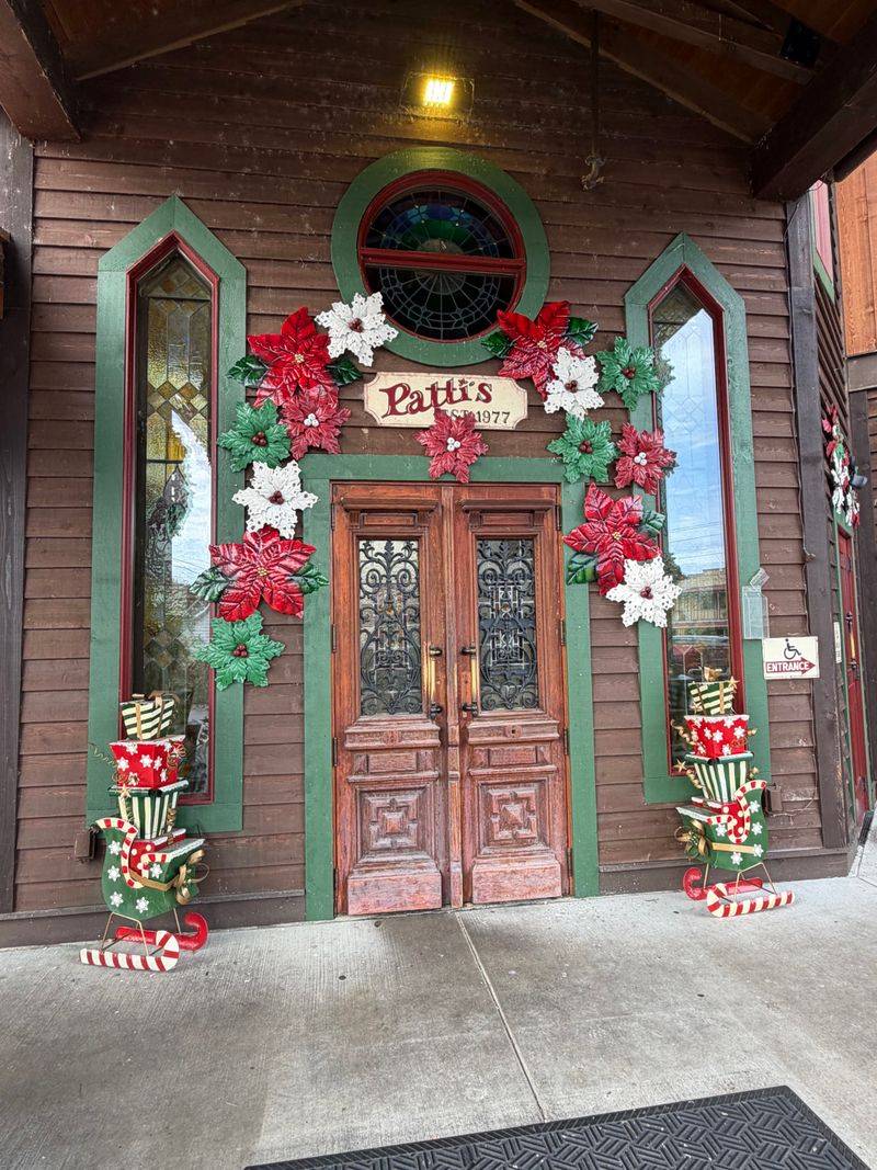 Patti's 1880s Settlement, Grand Rivers