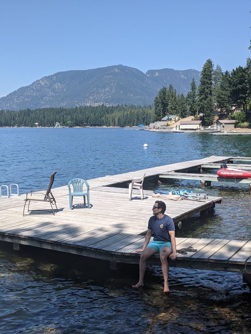 A Lakeside Idaho Village Known for Its Quiet Rhythm