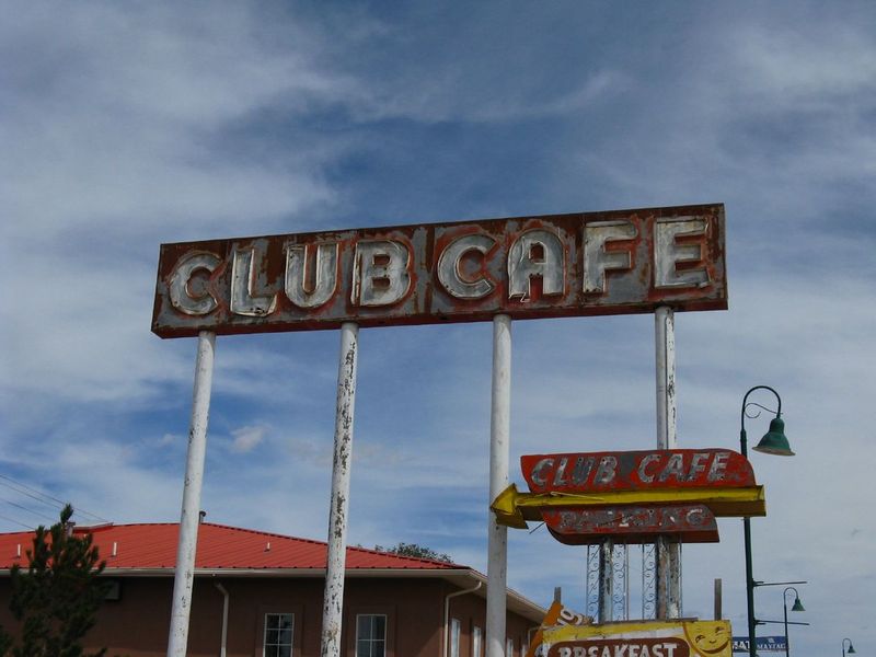 A Building That Looks Frozen in Performance