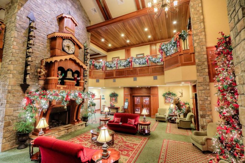 The Inn at Christmas Place Lobby, Pigeon Forge