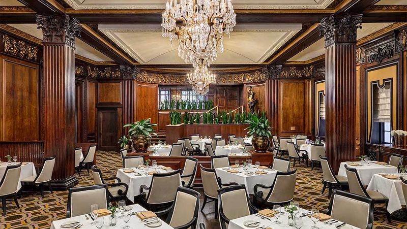 Parker’s Restaurant: Boston’s Classic Warm Retreat