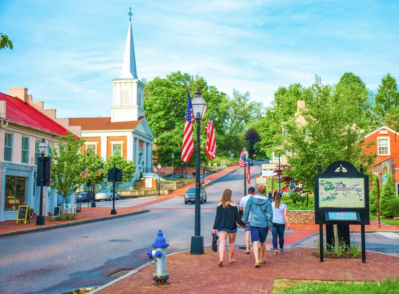 Walkability & Golf Cart-Friendly Streets