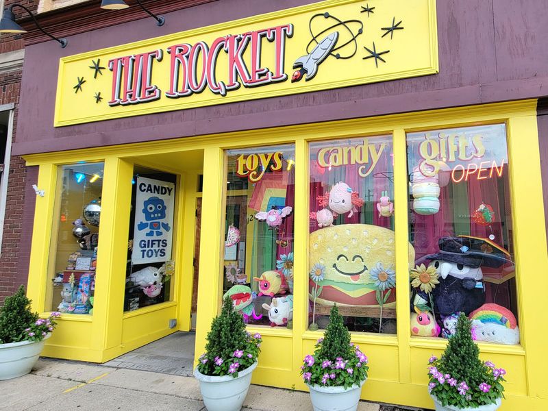 The Rocket Candy & Novelties (Ypsilanti, MI)