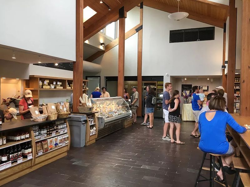 Mad River Taste Bakery – Waitsfield