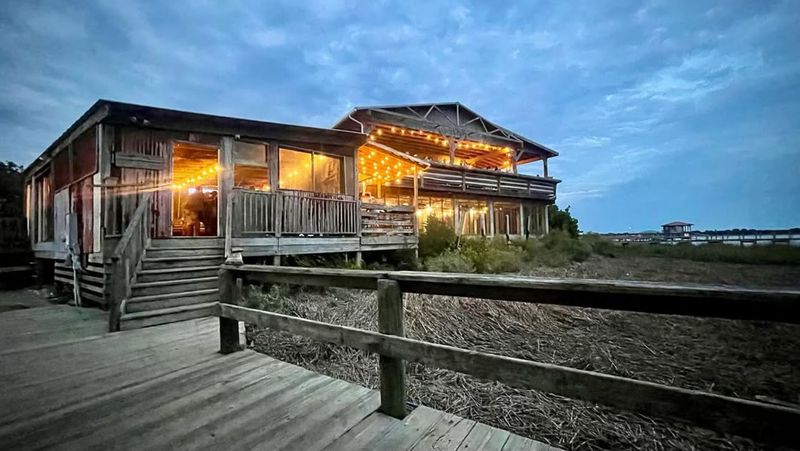 A Shack With Epic Horizons