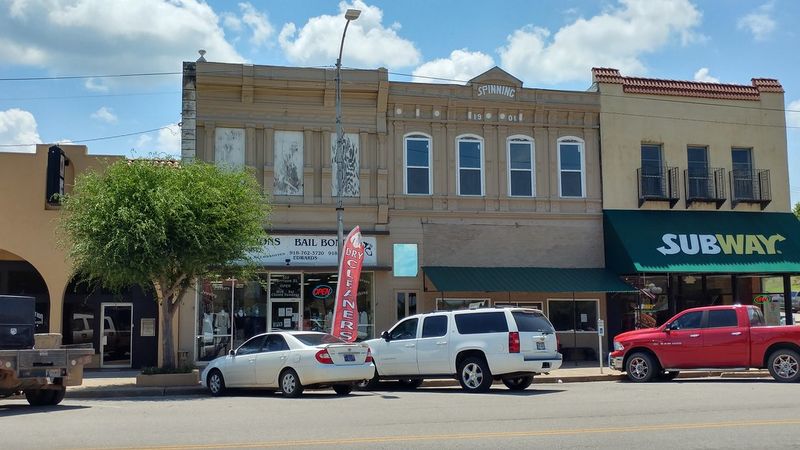 A Contrast That Makes the Experience Memorable