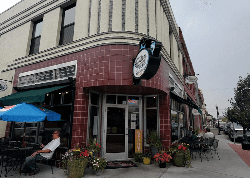 The SnakeBite Restaurant: Idaho Falls