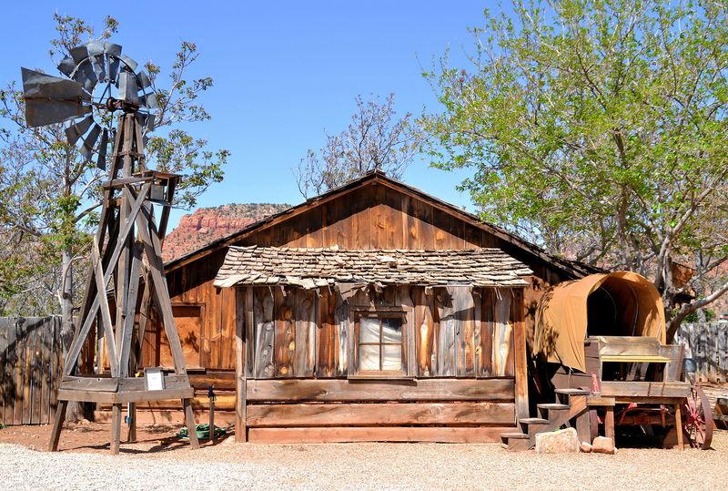 Step Into Famous Scenes From Classic Films