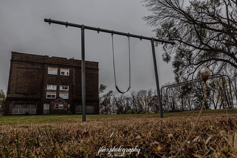 Farrar Schoolhouse: Maxwell