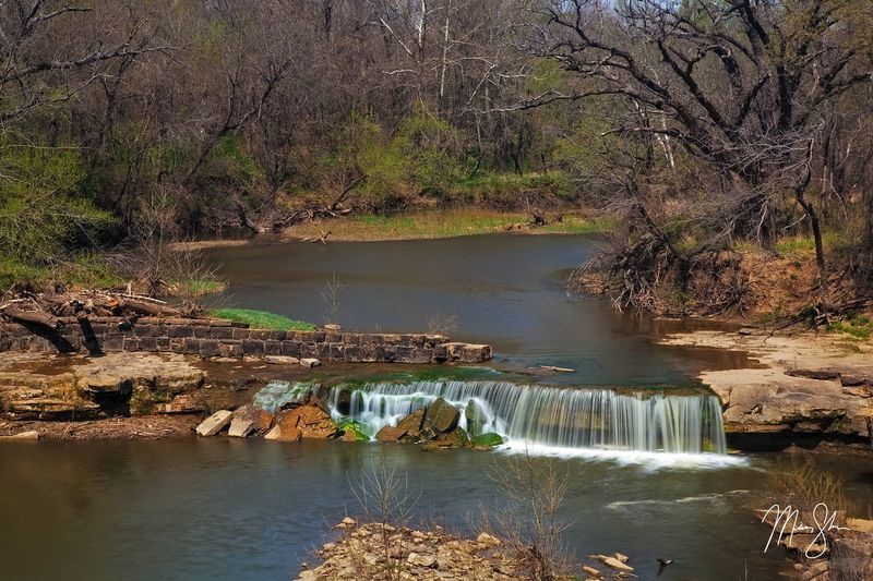 Elk Falls – World’s Largest Living Ghost Town