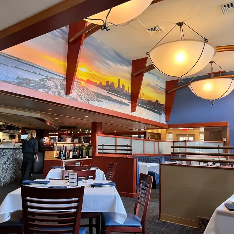 Don’s Lighthouse Grille