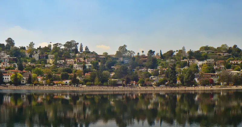 The Neighborhoods Drawing Remote Workers