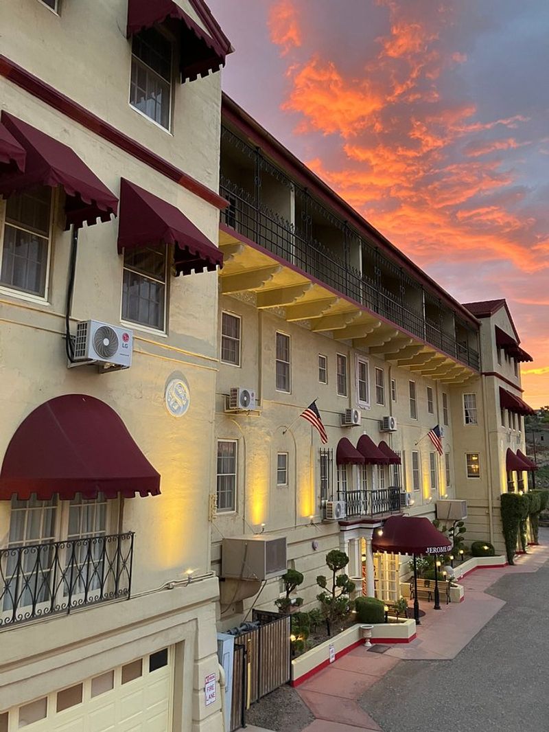 How the Hotel Connects Travelers With Jerome’s Present