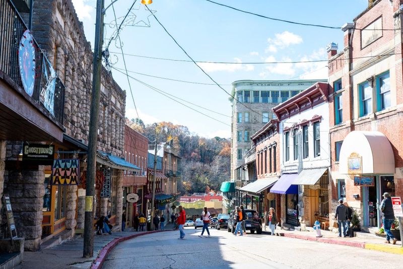 Local Reactions to Curious Visitors