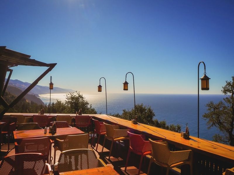 Views That Create a Sense of Stillness