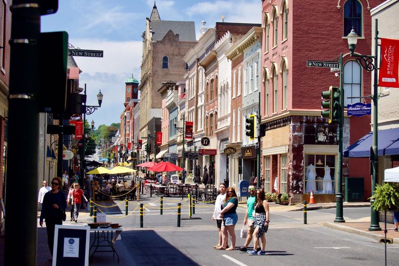 Staunton's Beverley Street