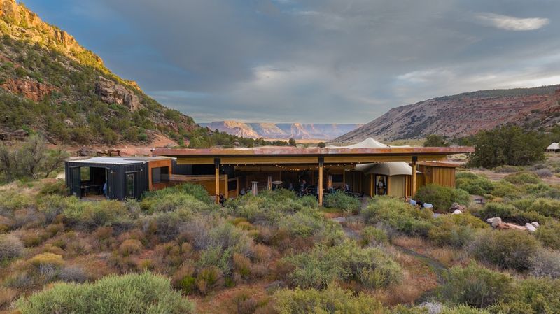 A Desert Retreat That Stands Alone in Character