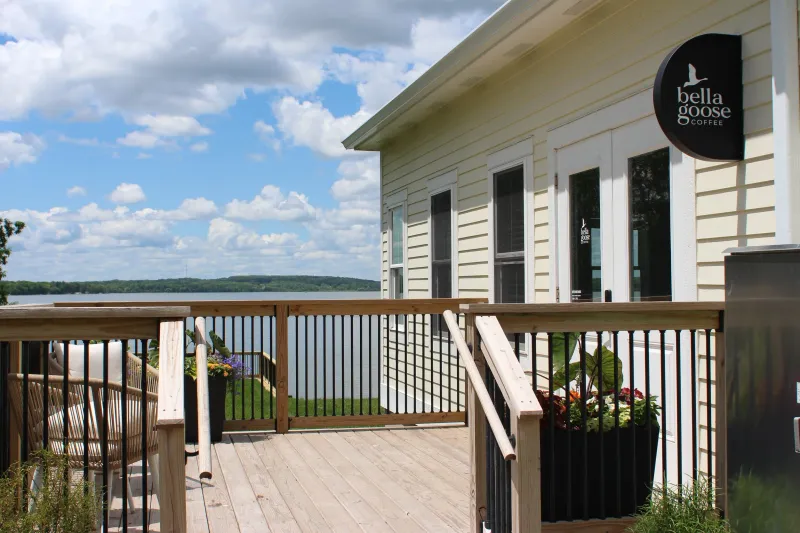 Bella Goose Coffee - Cafe on the River (Wisconsin Dells, WI)