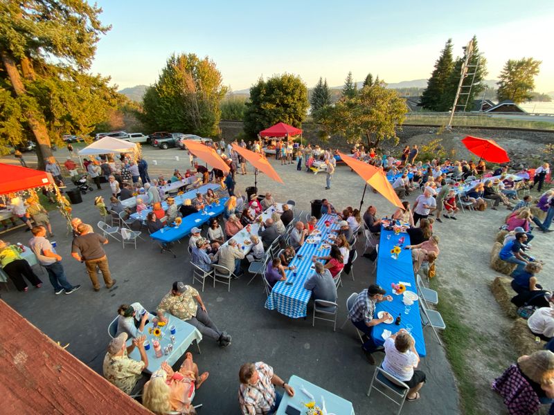 A Community That Values Space and Solitude