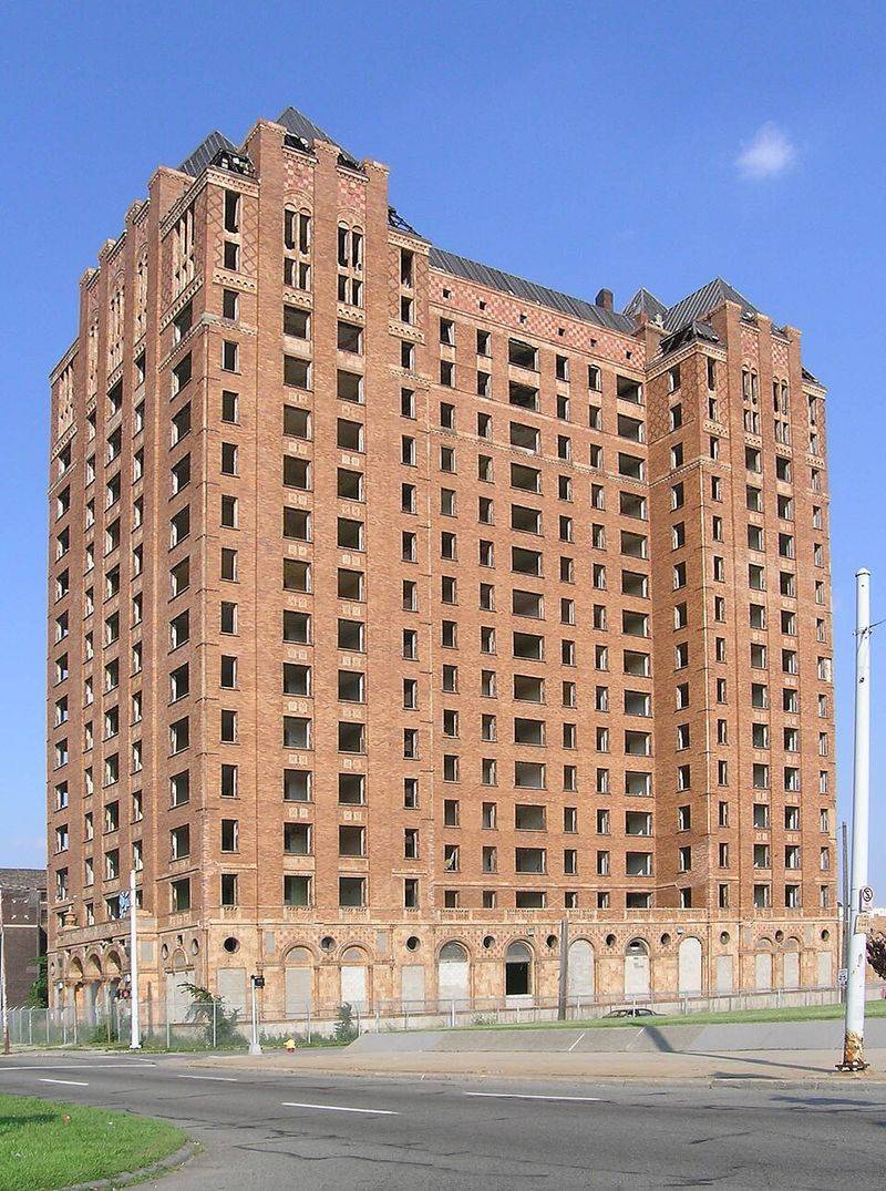 Lee Plaza Hotel, Detroit