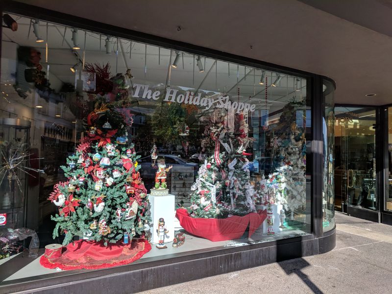 The Holiday Shoppe